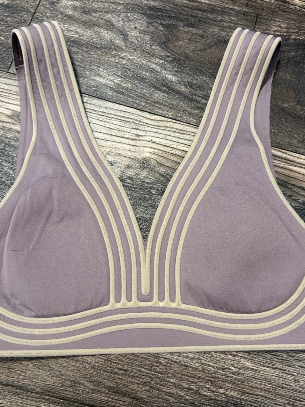 Lululemon Get In Line Sports Bra Lavender Padded Women Size 2